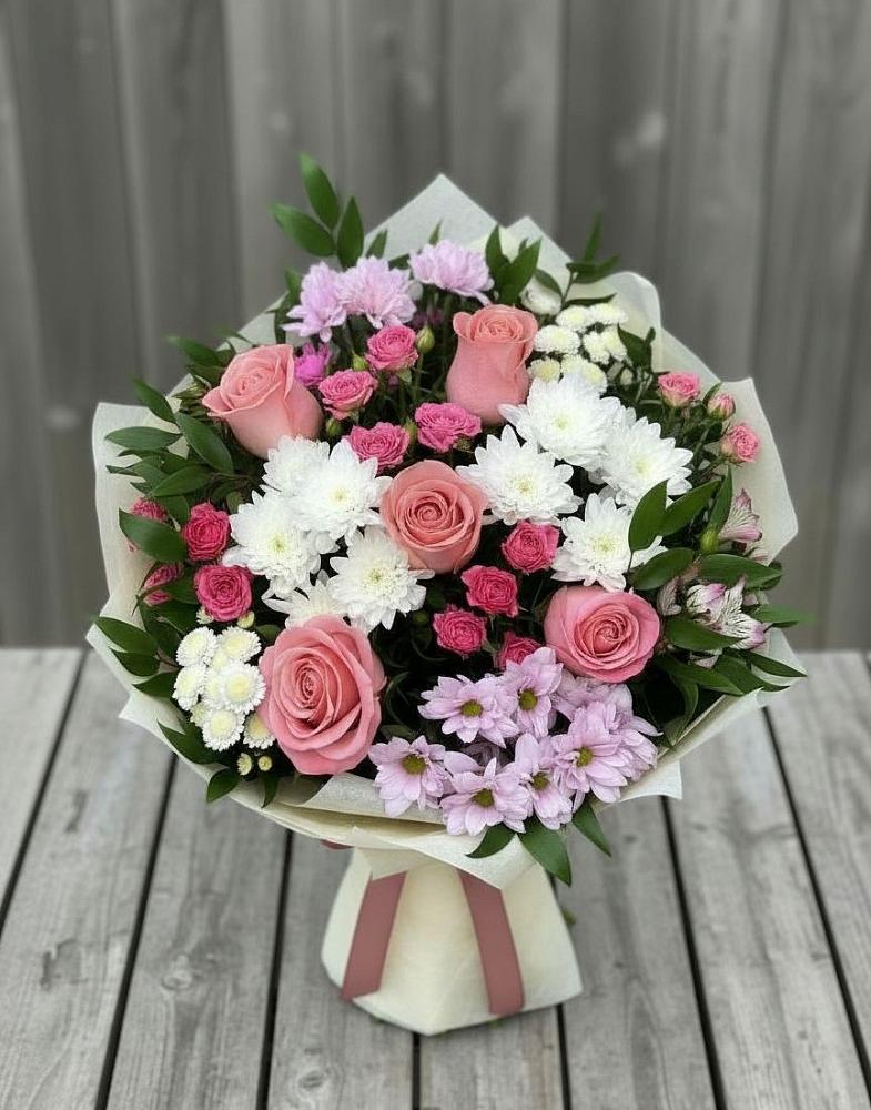 Букет цветов из: Альстромерии, Гвоздики, Розы и Хризантемы в Новоспасском