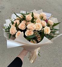 Букет Кремовые розы Латте в Новоспасском