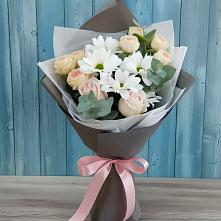 Букет цветов из:  Хризантемы и Розы в Новоспасском