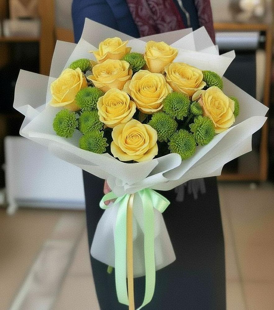 Букет цветов из: Хризантемы и Розы в Новоспасском