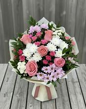 Букет цветов из:  Альстромерии, Гвоздики, Розы и Хризантемы в Новоспасском