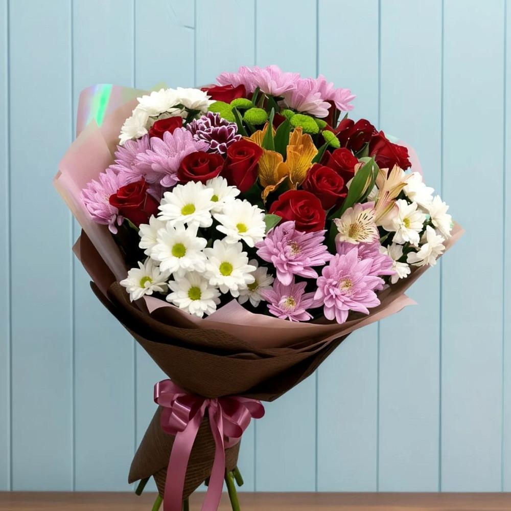 Букет цветов из: Розы, Хризантемы и Альстромерии в Новоспасском